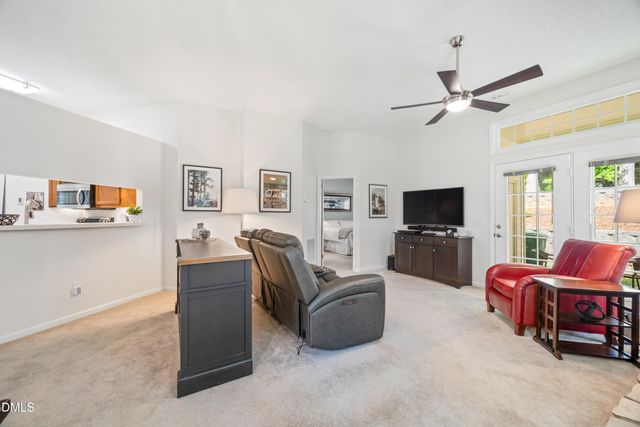 100 Riverwalk Circle, Cary, NC 27511