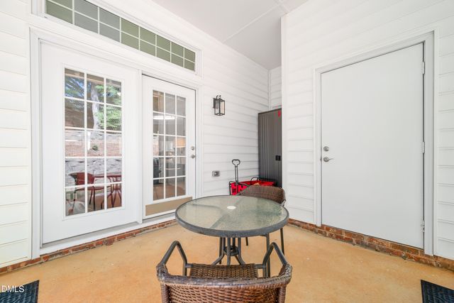 100 Riverwalk Circle, Cary, NC 27511