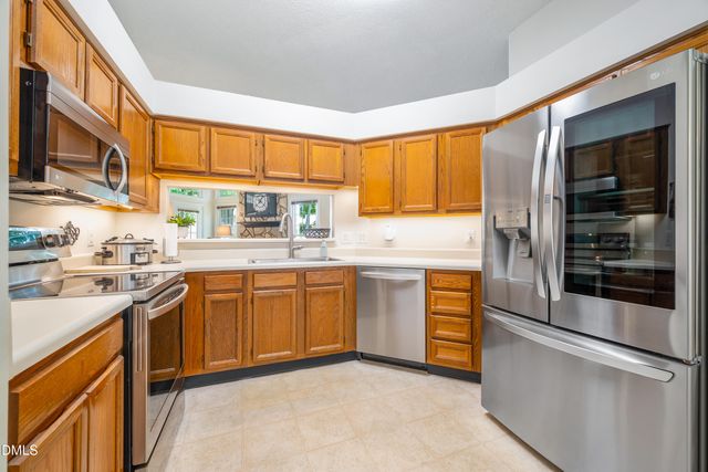 100 Riverwalk Circle, Cary, NC 27511