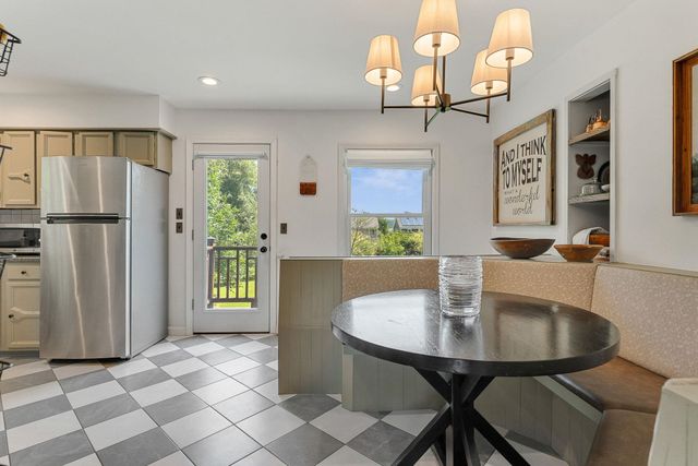 1450 Hinesburg Road, South Burlington, VT 05403