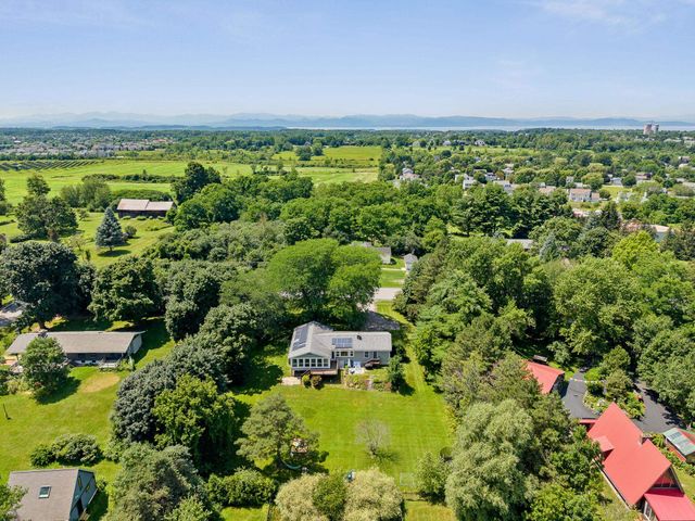 1450 Hinesburg Road, South Burlington, VT 05403