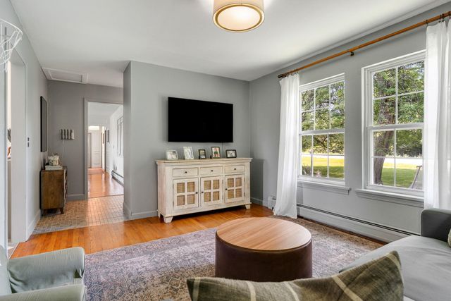 1450 Hinesburg Road, South Burlington, VT 05403