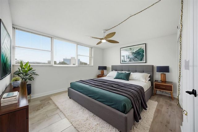 7465 BAY ISLAND DRIVE S 112, South Pasadena, FL 33707