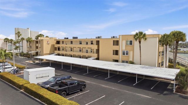 7465 BAY ISLAND DRIVE S 112, South Pasadena, FL 33707