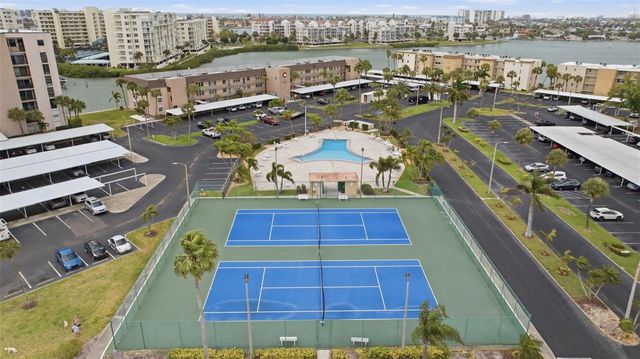 7465 BAY ISLAND DRIVE S 112, South Pasadena, FL 33707