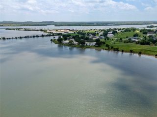 109 Harbor Drive 105, Runaway Bay, TX 76426