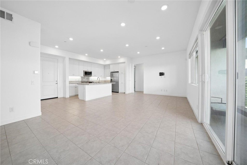 26955 Prospector Road 201, Valencia, CA 91381 — photo 2