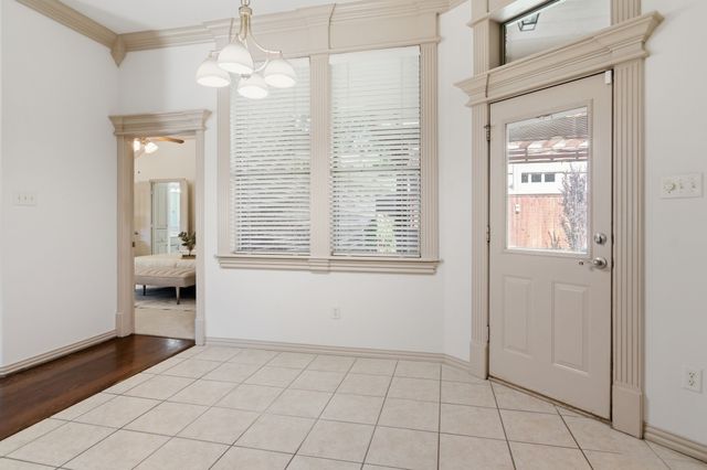 8332 Valley Oaks Drive, North Richland Hills, TX 76182