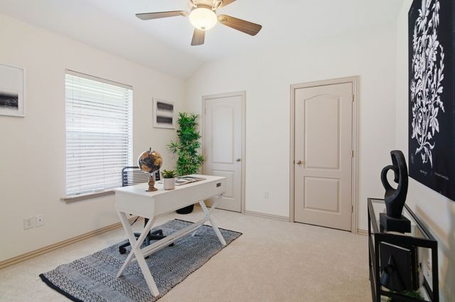 8332 Valley Oaks Drive, North Richland Hills, TX 76182