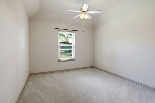 8332 Valley Oaks Drive, North Richland Hills, TX 76182