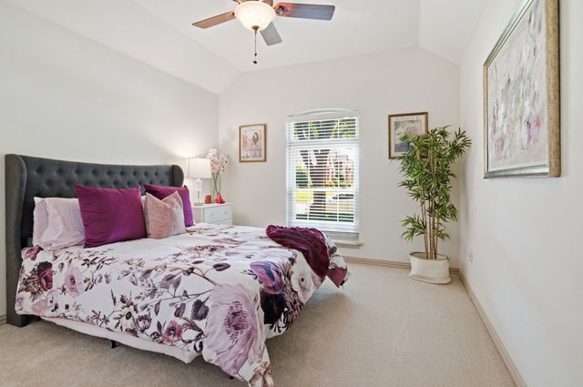 8332 Valley Oaks Drive, North Richland Hills, TX 76182