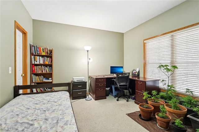 8019 Washington Avenue, North Royalton, OH 44133