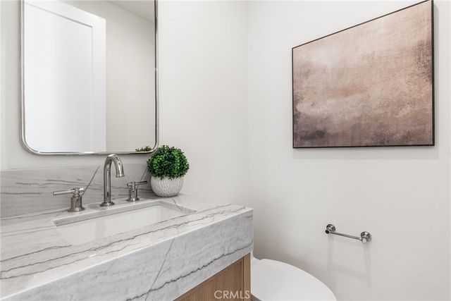 303 .5 Fernleaf, Corona Del Mar, CA 92625