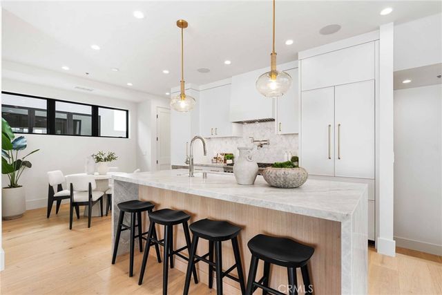 303 .5 Fernleaf, Corona Del Mar, CA 92625