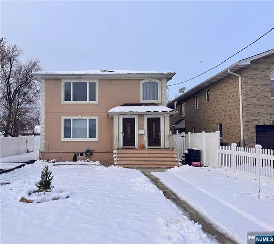 57 Franklin Street 2nd floor, Elmwood Park, NJ 07407