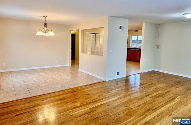 57 Franklin Street 2nd floor, Elmwood Park, NJ 07407