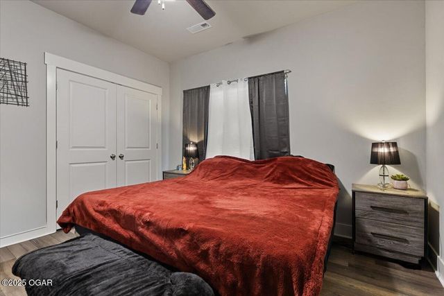 35 Francis Dr, Bella Vista, AR 72715