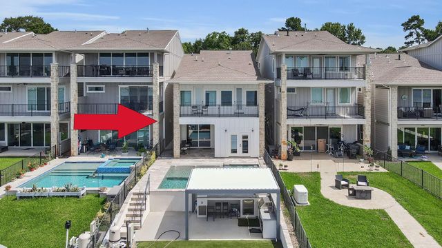15117 Marina Drive, Conroe, TX 77356