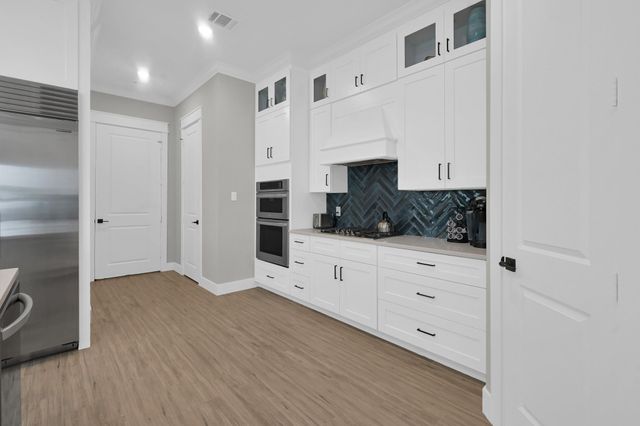 15117 Marina Drive, Conroe, TX 77356