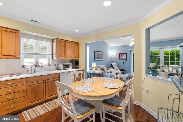 9 EATON CT, Jackson, NJ 08527