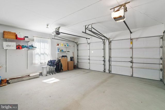 9 EATON CT, Jackson, NJ 08527