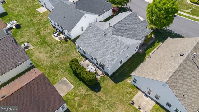 9 EATON CT, Jackson, NJ 08527