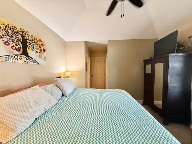 517 E Catalpa Street, Springfield, MO 65807