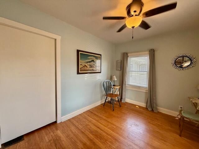 517 E Catalpa Street, Springfield, MO 65807