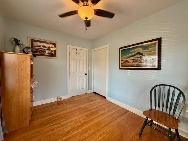 517 E Catalpa Street, Springfield, MO 65807