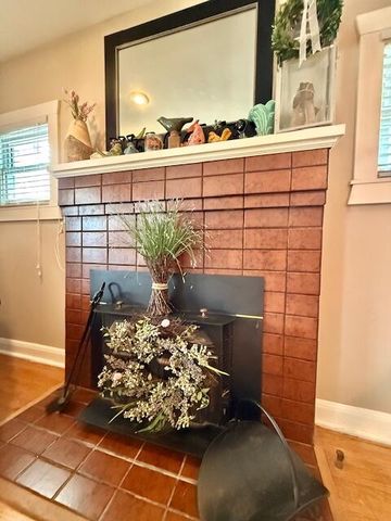 517 E Catalpa Street, Springfield, MO 65807