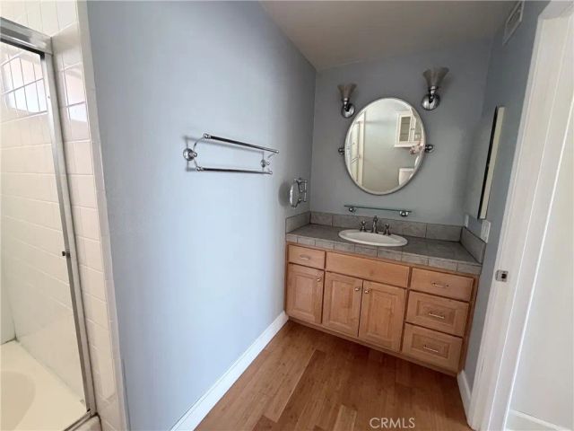 14647 Dickens 8, Sherman Oaks, CA 91403