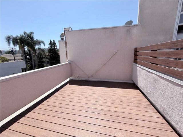 14647 Dickens 8, Sherman Oaks, CA 91403