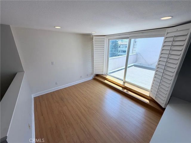 14647 Dickens 8, Sherman Oaks, CA 91403