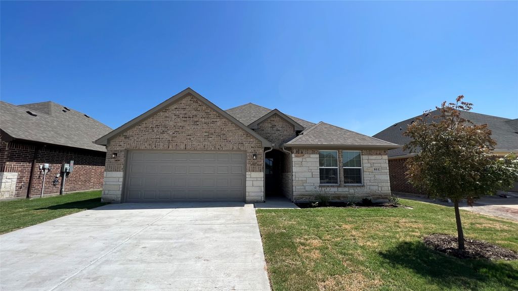 801 Ransom Way, Greenville, TX 75402