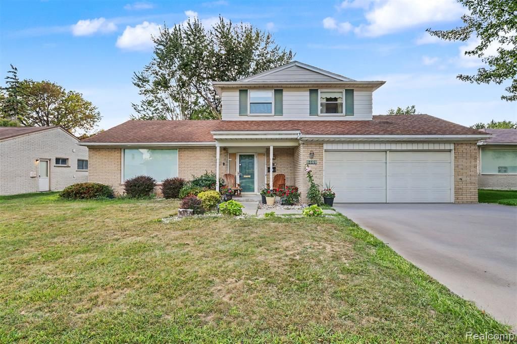 369 Norborne Avenue, Dearborn Heights, MI 48127