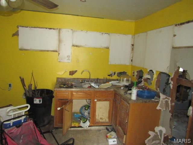 314 Pershing Avenue, Wood River, IL 62095