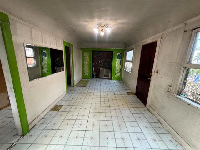 1911 Locust, Long Beach, CA 90806
