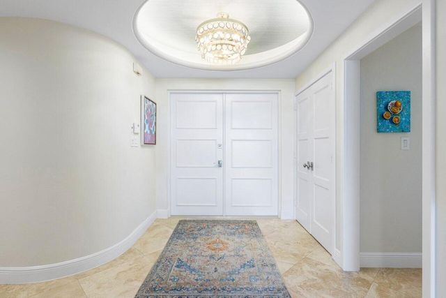 2001 SE Sailfish Point Boulevard 105, Stuart, FL 34996