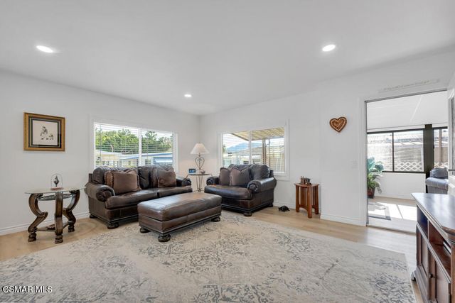 68 La Palma, Newbury Park, CA 91320