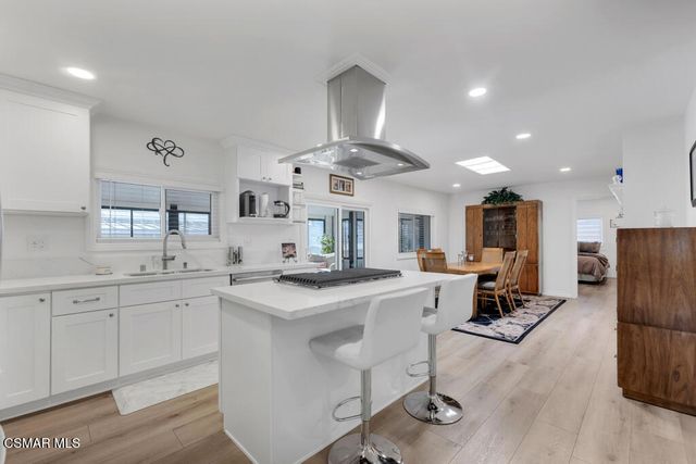 68 La Palma, Newbury Park, CA 91320