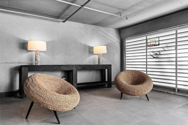 650 NE 32nd St BH6, Miami, FL 33137