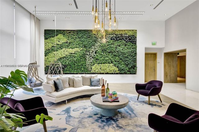 650 NE 32nd St BH6, Miami, FL 33137