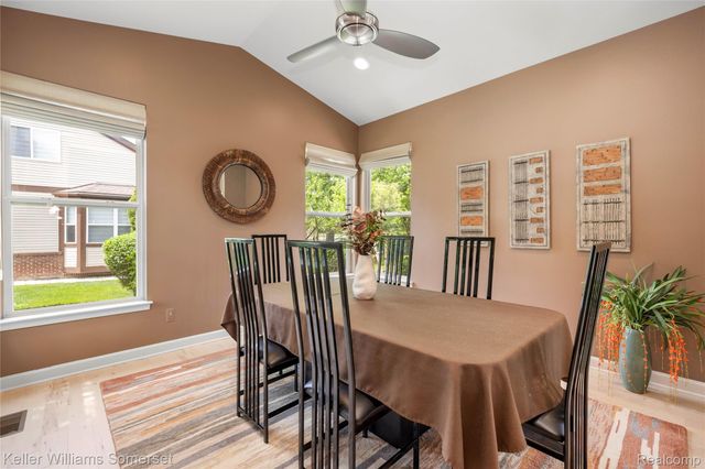 8354 Hummingbird, Commerce Charter Township, MI 48382