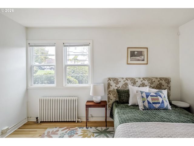 227 Ne 61ST Ave 1, Portland, OR 97213