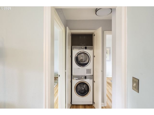 227 Ne 61ST Ave 1, Portland, OR 97213