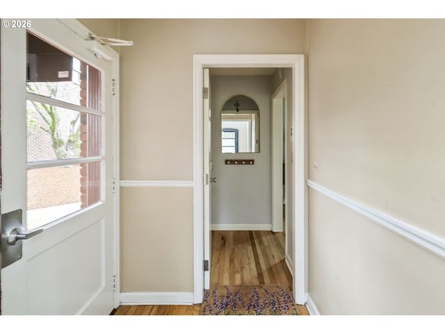 227 Ne 61ST Ave 1, Portland, OR 97213