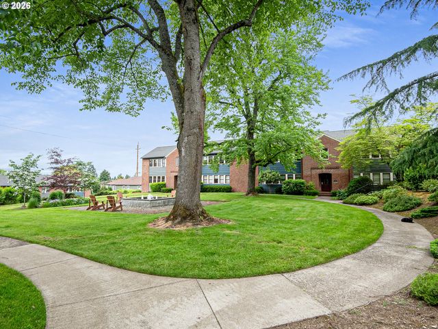 227 Ne 61ST Ave 1, Portland, OR 97213