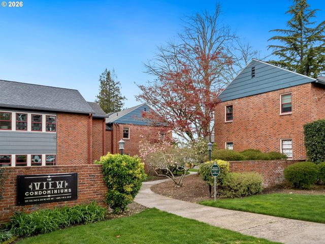 227 Ne 61ST Ave 1, Portland, OR 97213