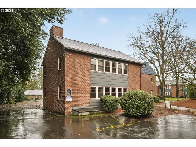 227 Ne 61ST Ave 1, Portland, OR 97213