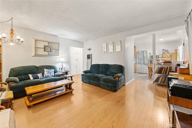 526 E Olive Avenue A, Monrovia, CA 91016